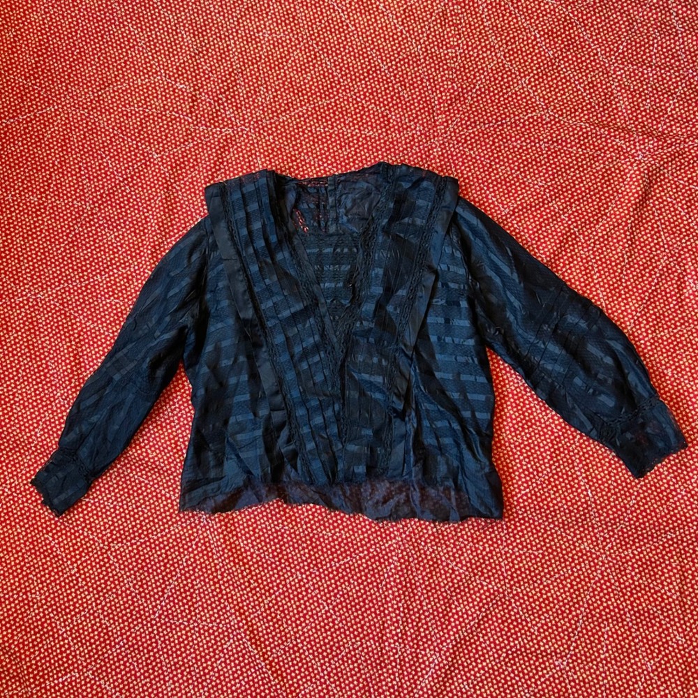 Antique Victorias Black Sheer Lace silk long sleeve Blouse
